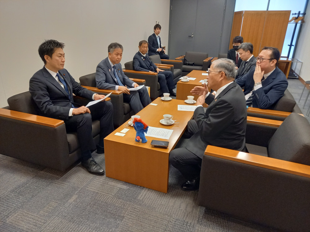 日本維新の会国際局による、台湾駐日代表処との意見交換会に出席いたしました。