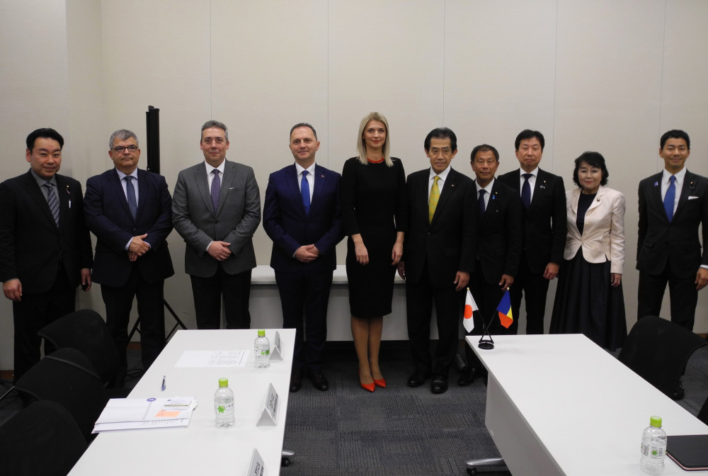 日本・ルーマニア友好議員連盟にてアリーナ・ゴルギュ法務大臣との懇談会に出席いたしました。