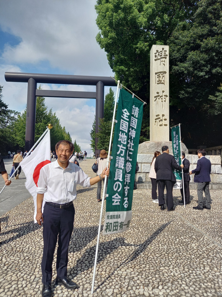 8月15日 靖国神社に正式参拝いたしました。