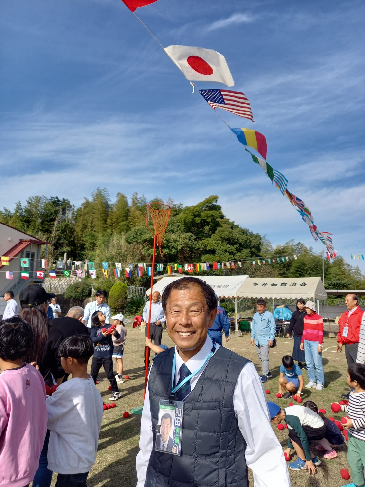 日曜日に多井畑地区の運動会に出席いたしました。