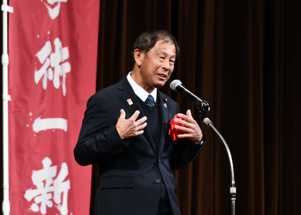 日本学術機構『学術一新』発刊記念講演会『危機に立つ日本』に出席し、挨拶をさせていただきました。