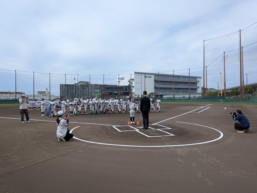 第29回須磨区長杯争奪少年少女野球大会開会式に出席しました。